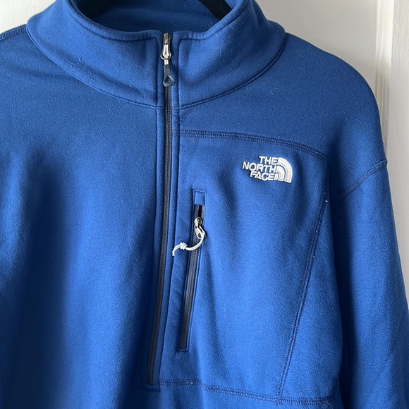 North Face Summit Series half zip with front pocket - Size M - Picture 2 of 9
